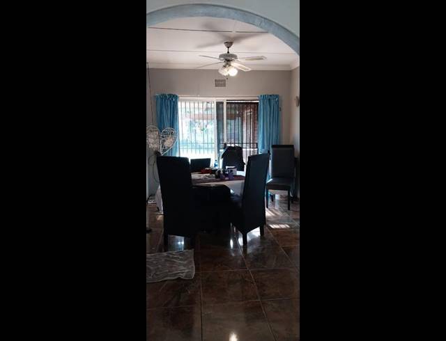 3 BEDROOM PROPERTY TO RENT IN LILIANTON